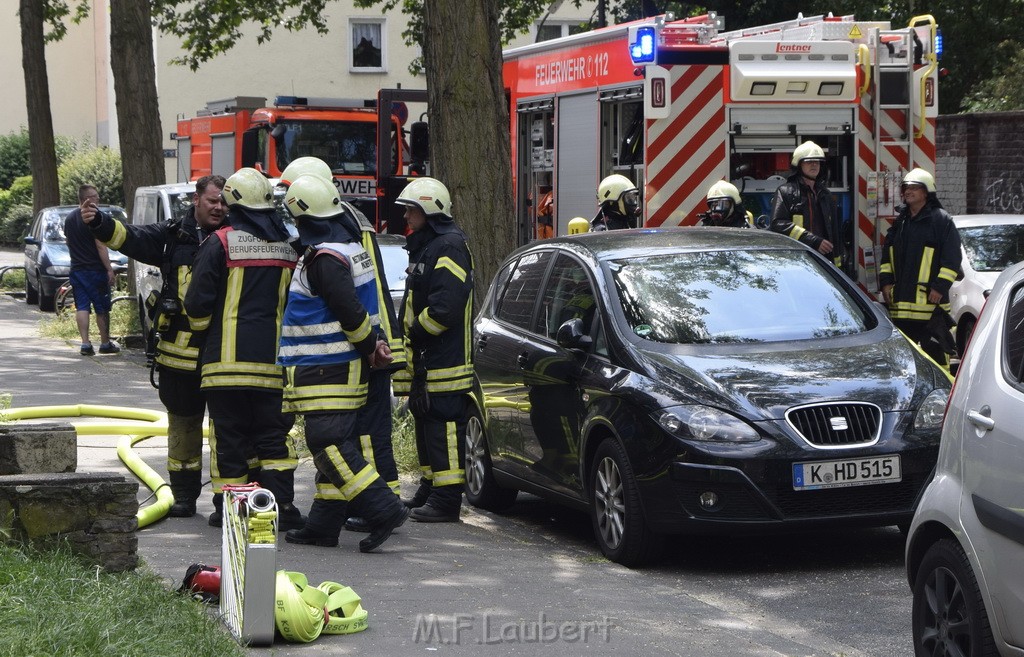 Kellerbrand Koeln Kalk Manteufelstr P40.JPG - Miklos Laubert